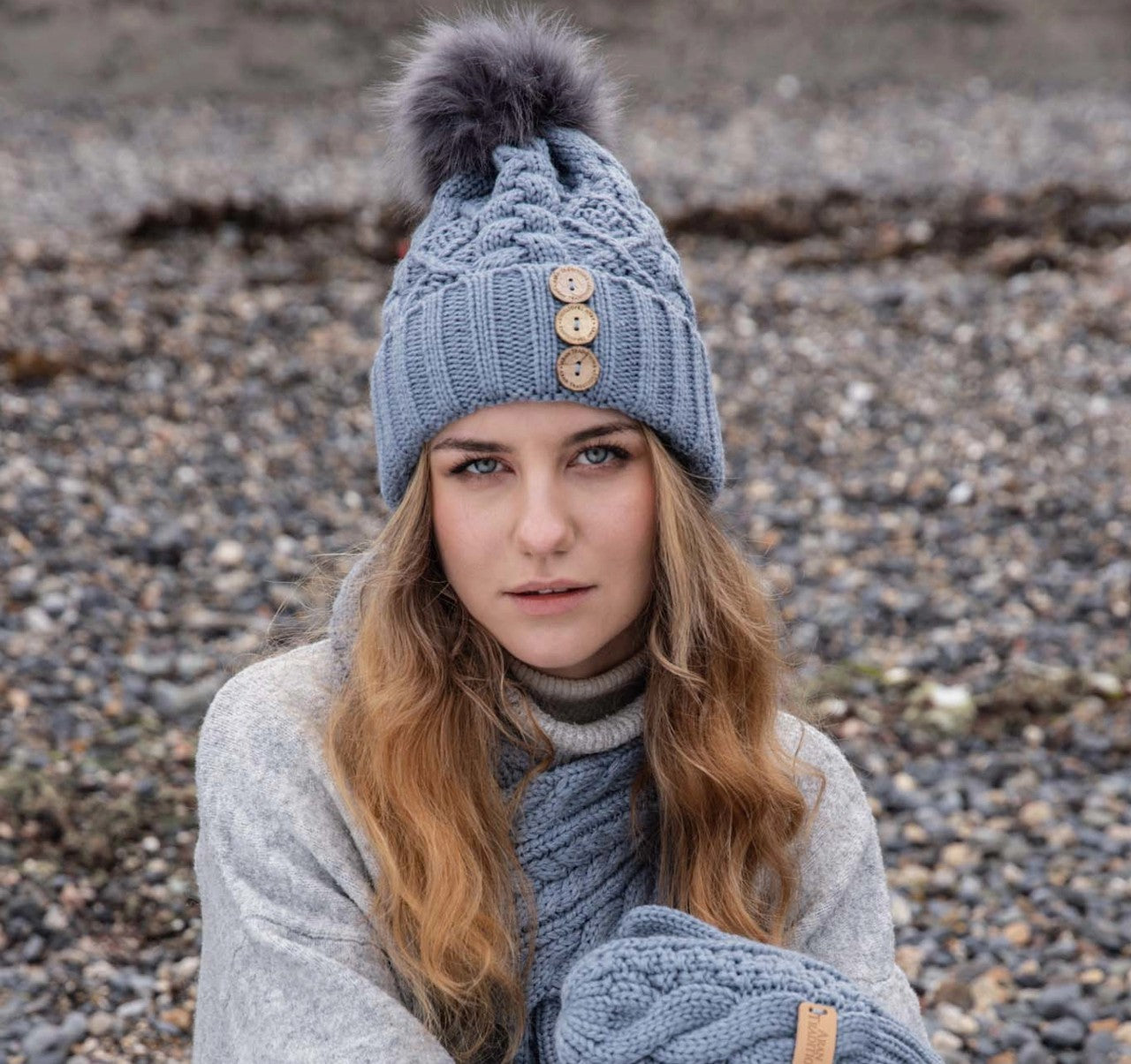 Aran Diamond Cable Button Hat - Slate