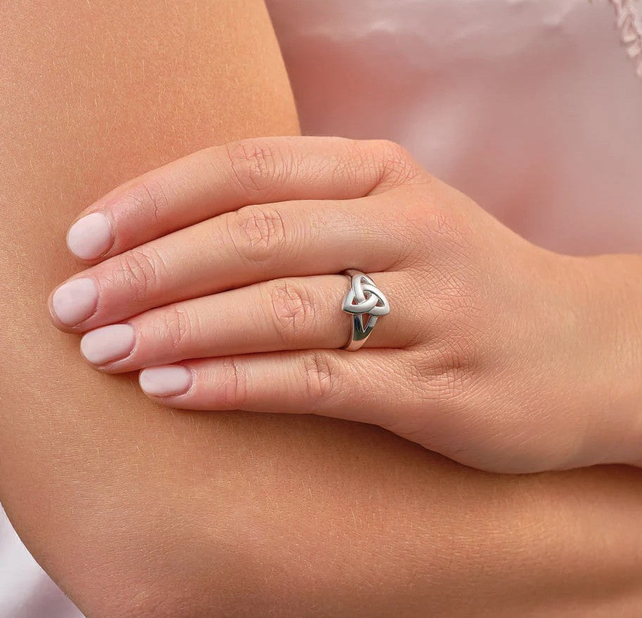 Silver Trinity Knot Ring