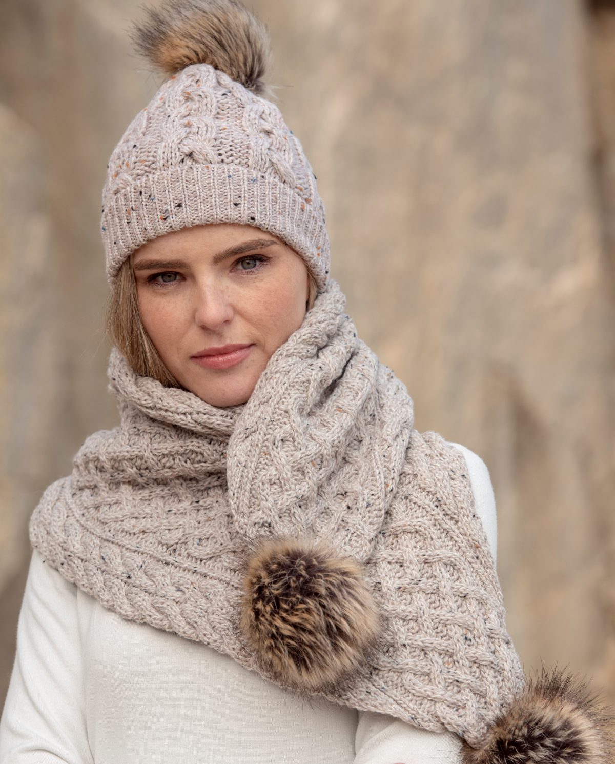 Aran Cable Knit Beanie with Faux Fur Pom Pom [ 5 Colors ]